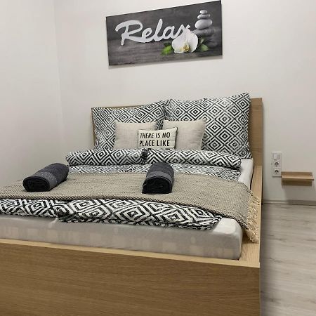 Forint Apartmanok Miszkolc Zewnętrze zdjęcie